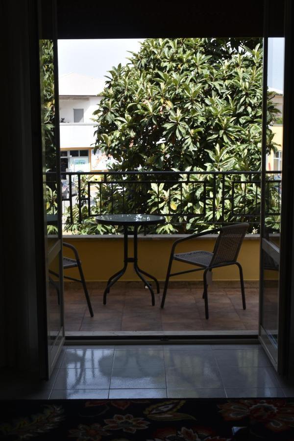 Cospea B&B แตร์นี ภายนอก รูปภาพ
