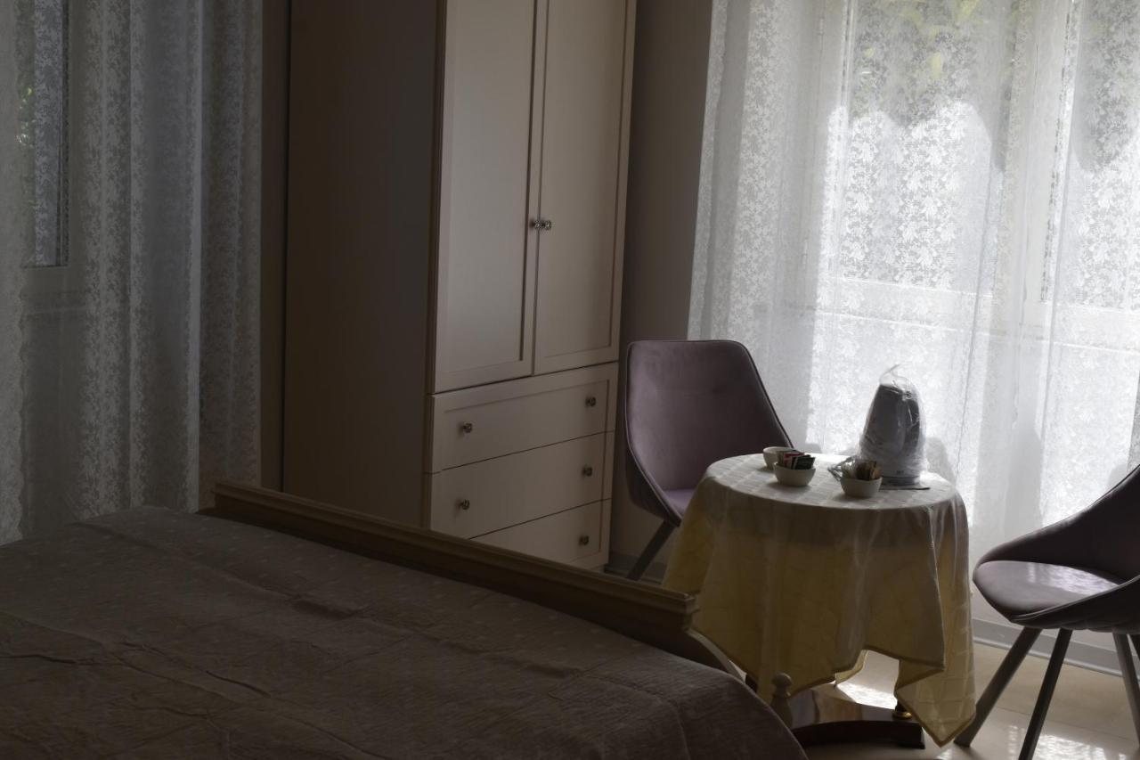 Cospea B&B แตร์นี ภายนอก รูปภาพ