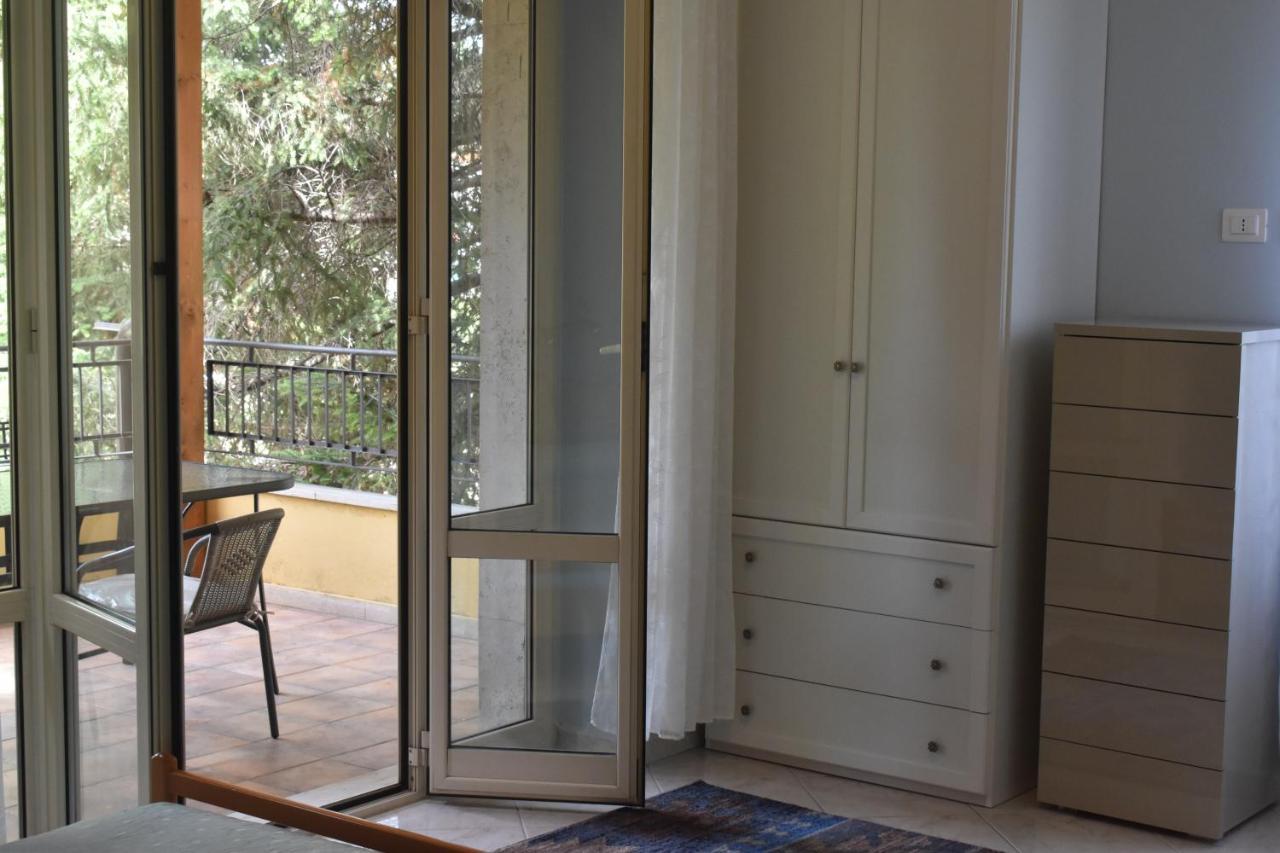 Cospea B&B แตร์นี ภายนอก รูปภาพ
